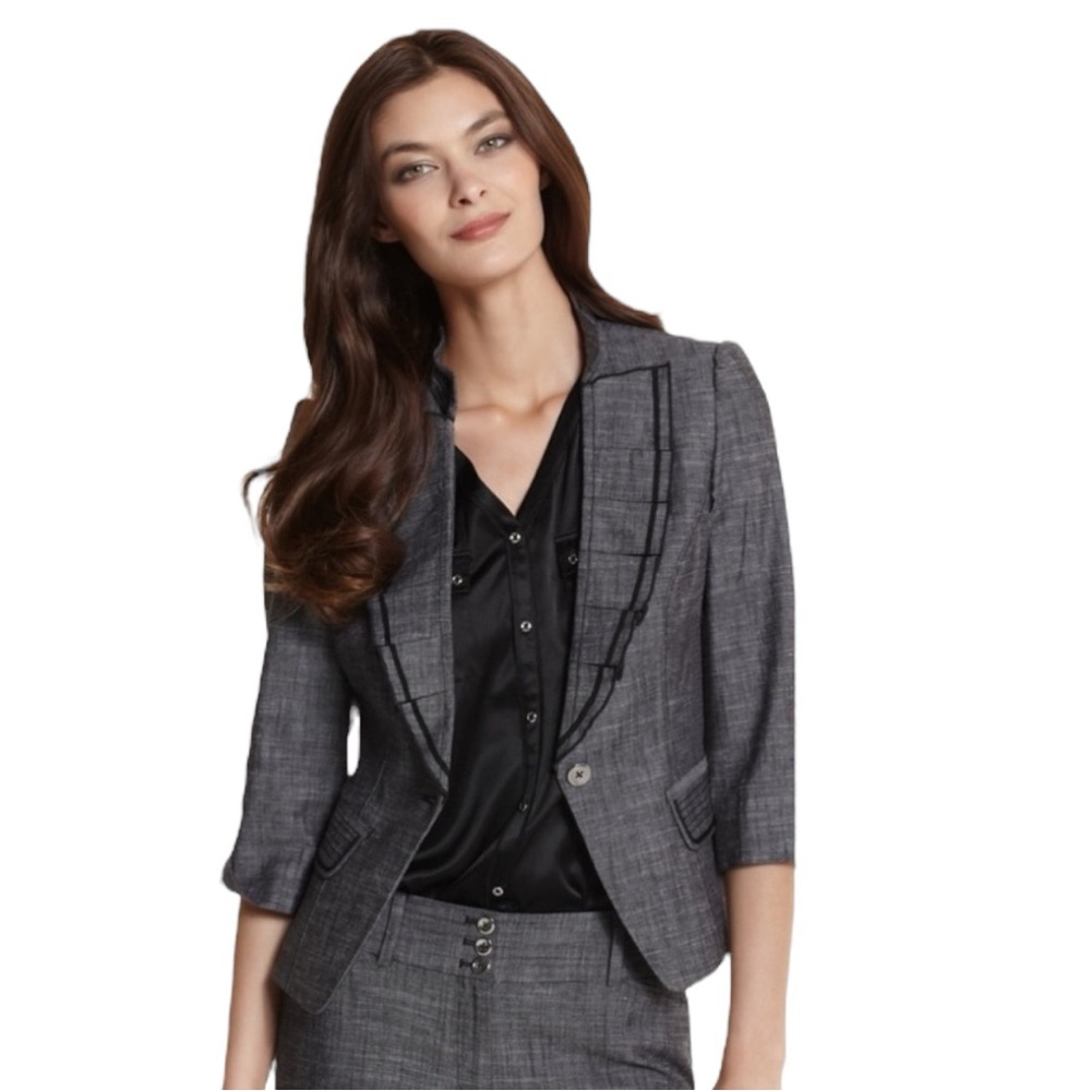 White House Black Market Gray  Ruffle Collar Linen blend Blazer Size 4